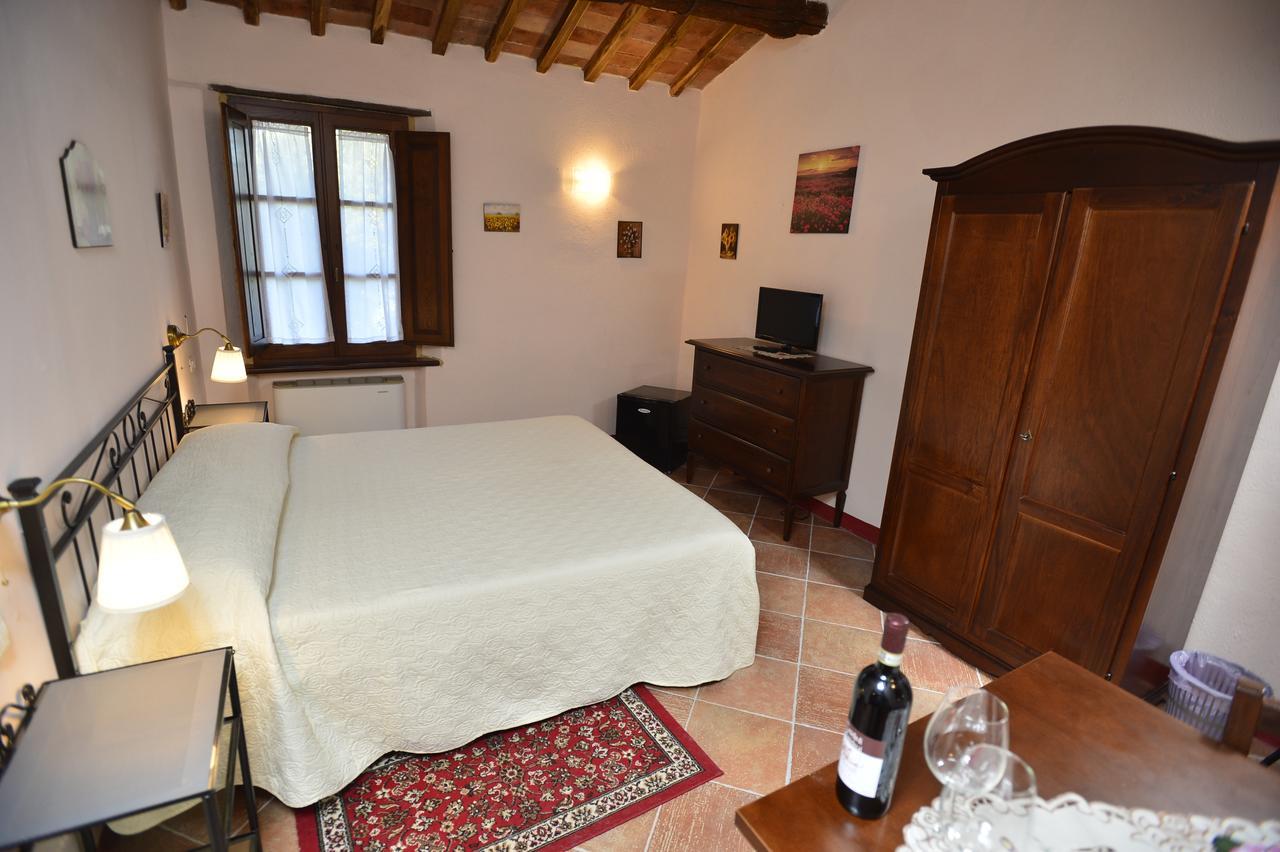 Agriturismo Malafrasca Siena Exterior foto