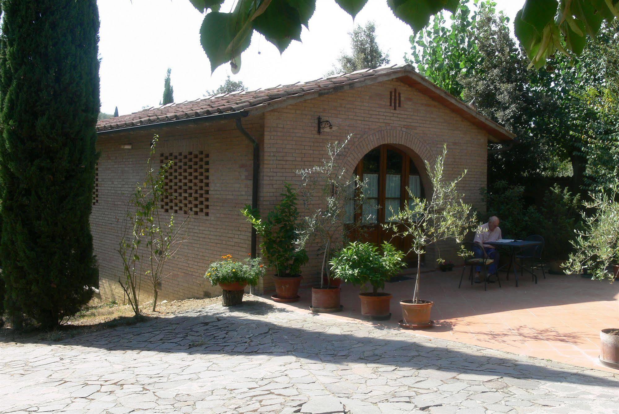 Agriturismo Malafrasca Siena Exterior foto